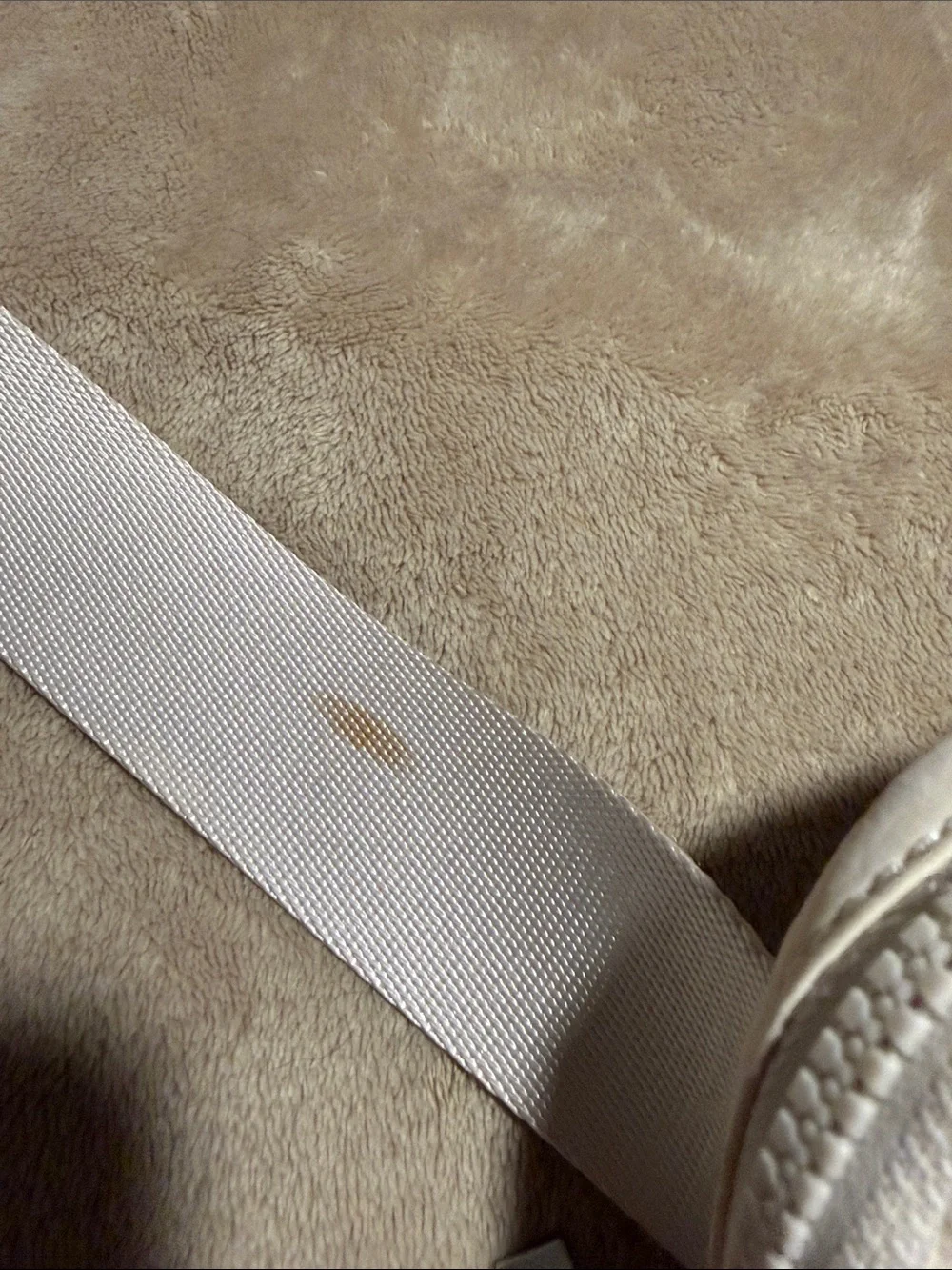 lululemon athletica small cream